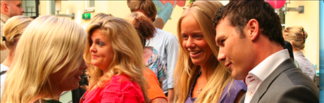 Kolla in bilderna från festen!