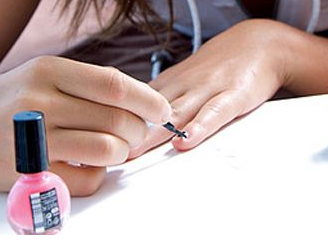 VeckoRevyns stora nagellackskola!