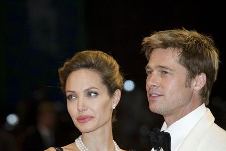 Brangelina flyttar till Europa