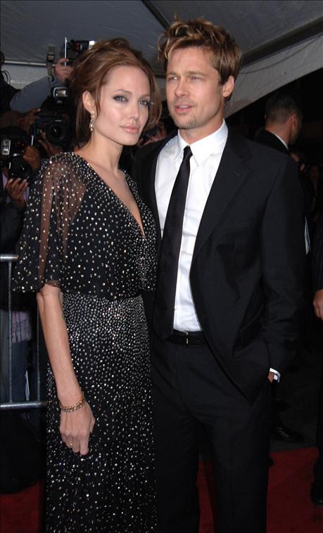 Angelina och Brad har inte tid för varandra