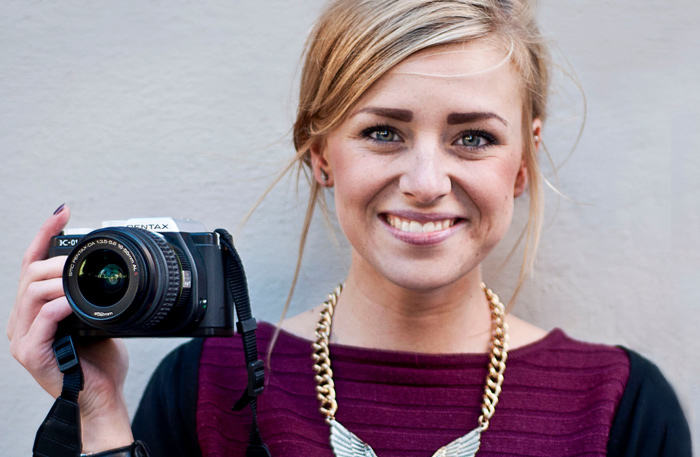 Clara Henry om kroppshår: ”Plötsligt har jag fattat att det jag eftersträvat endast är ett ideal”