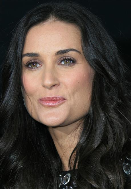 Sluthånglat för Demi Moore