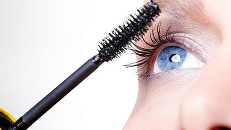 Så lägger du mascara som ett proffs!