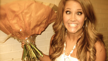 Molly tävlar ut biljetter till Mellon