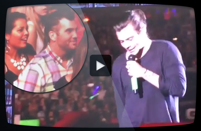 Här hjälper One Direction en kille att fria!