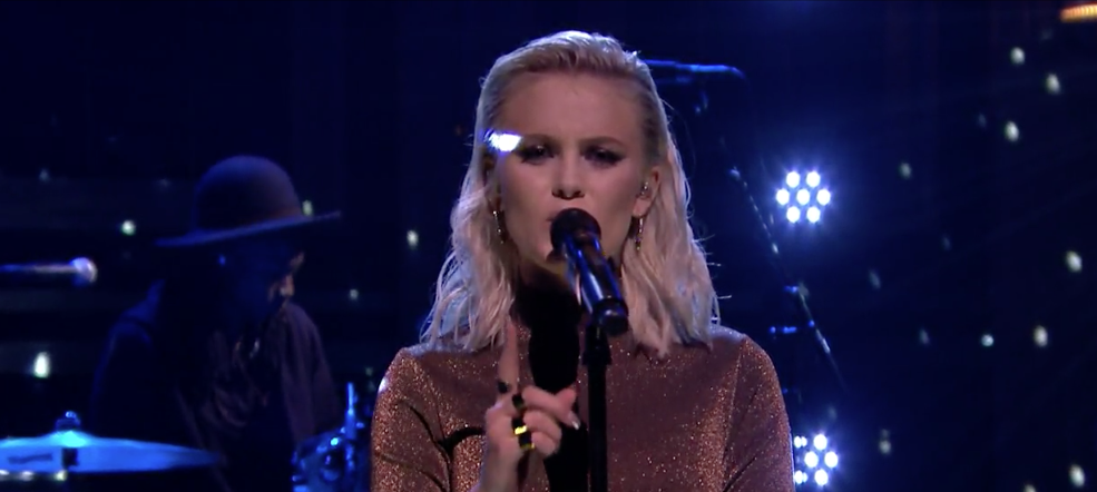 Zara Larsson gjorde succé hos Jimmy Fallon.