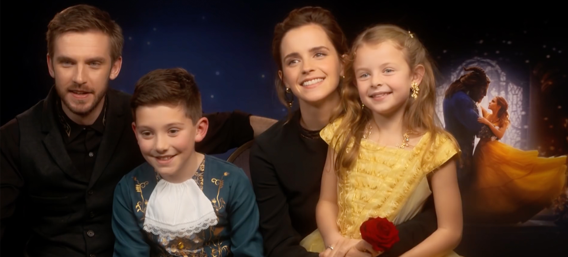 Emma Watson och Dan Stevens möter mini-Belle och mini-Odjuret – det är SÅ gulligt!