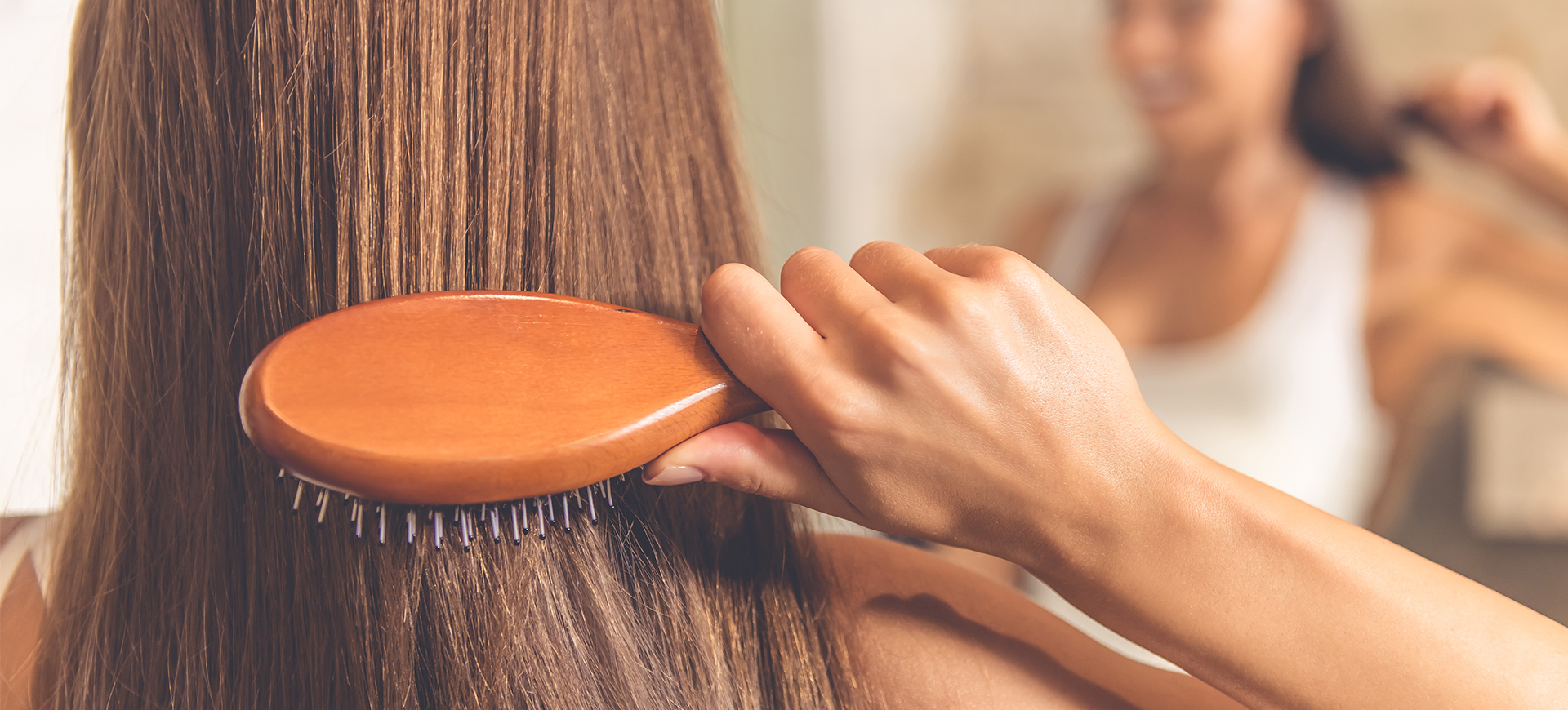 Känns det som om att ditt hår gör ont? Här är förklaringen (och vad du kan göra åt det!)