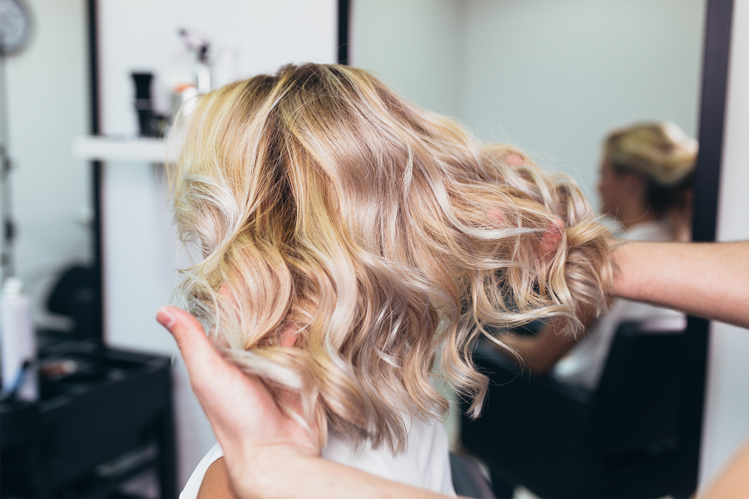 Den här hårfärgen kommer vara superinne 2018 (dags att boka frisörbesök!)