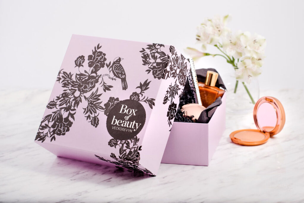 prenumerera på skönhetsprodukter med veckorevyn beautybox