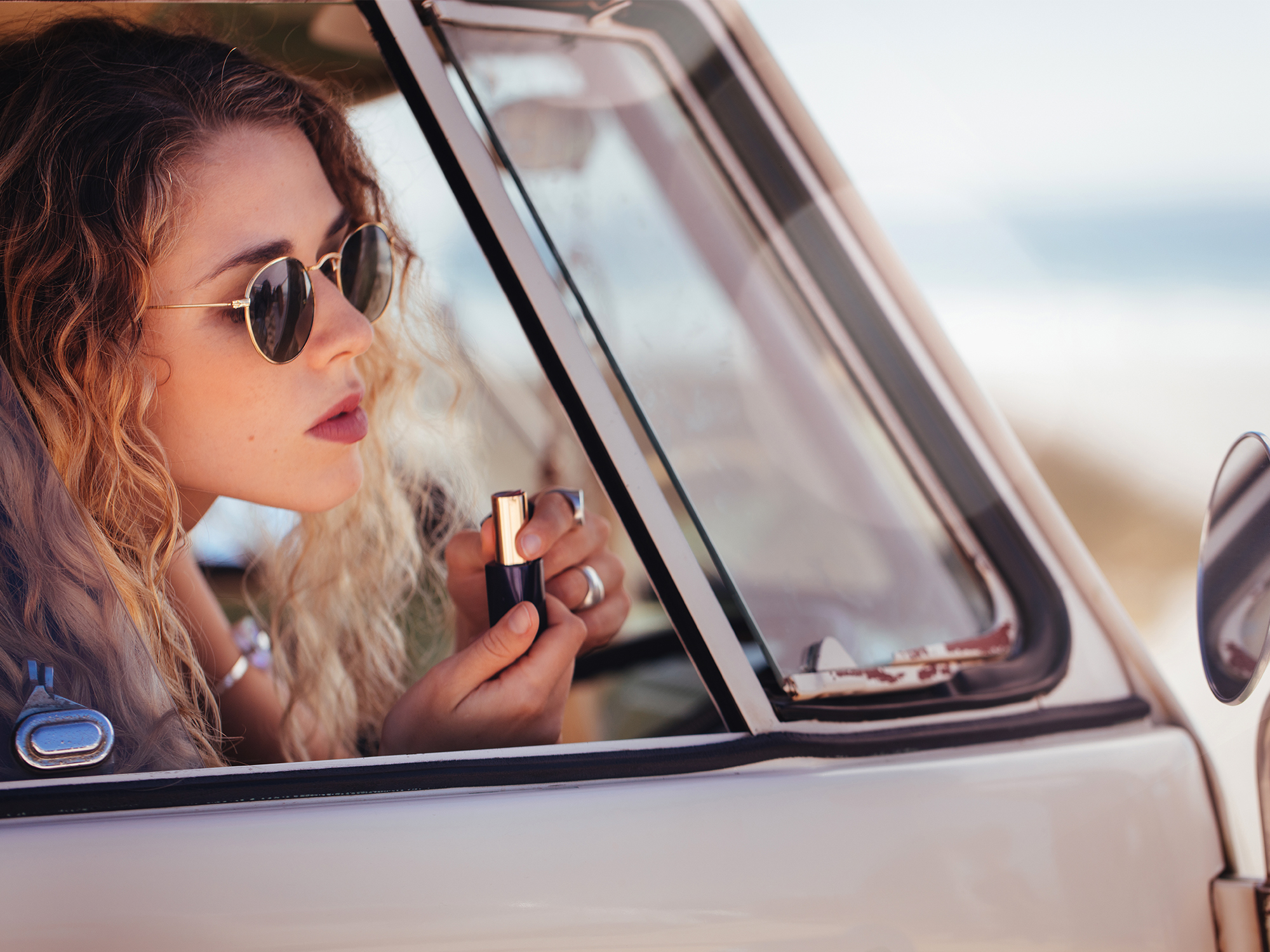 Så får du sminket att hålla i sommar – 6 produkter som pallar värmen