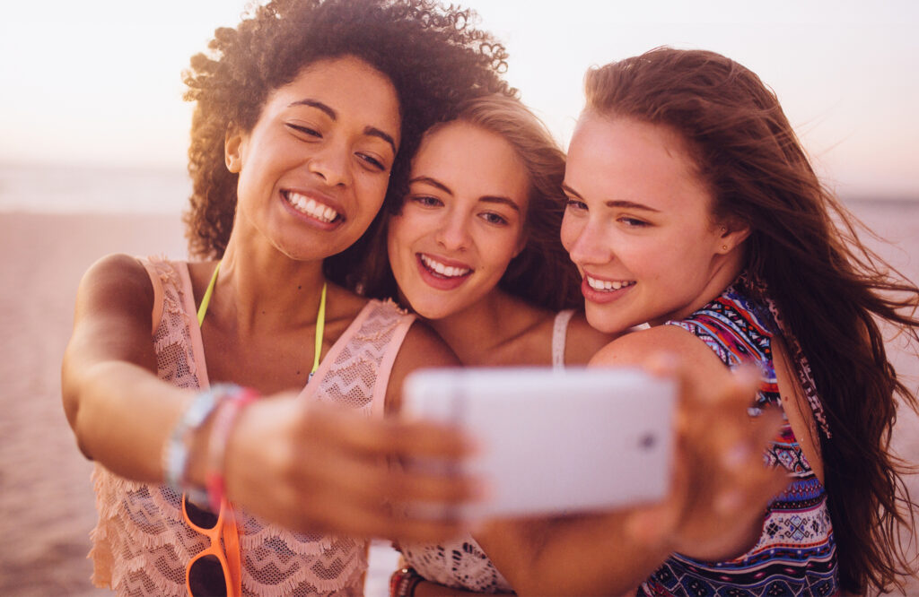 vattenfast smink – så får du sminket att sitta som en smäck hela sommaren