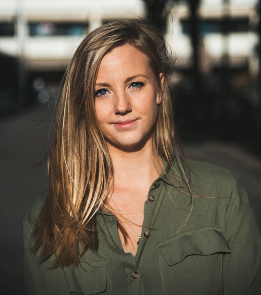 Anna Sturesson: ”I dagens samhälle måste vi prioritera, väljer du orgasm eller lånelöfte?”