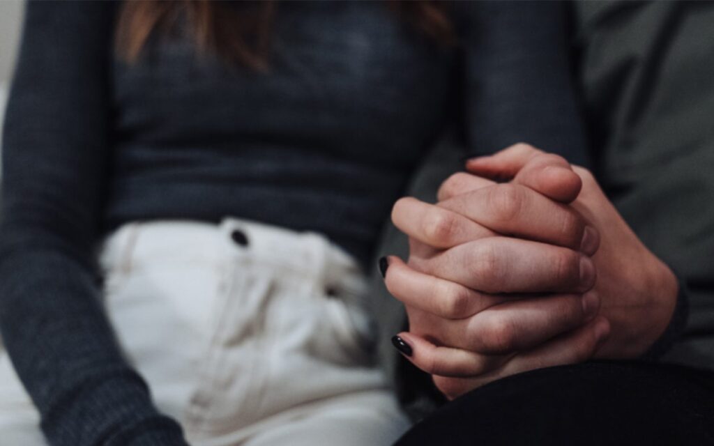 våld i nära relation unga tjejer och killar