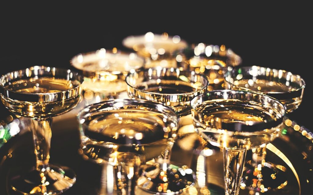 Vad passar till champagne?