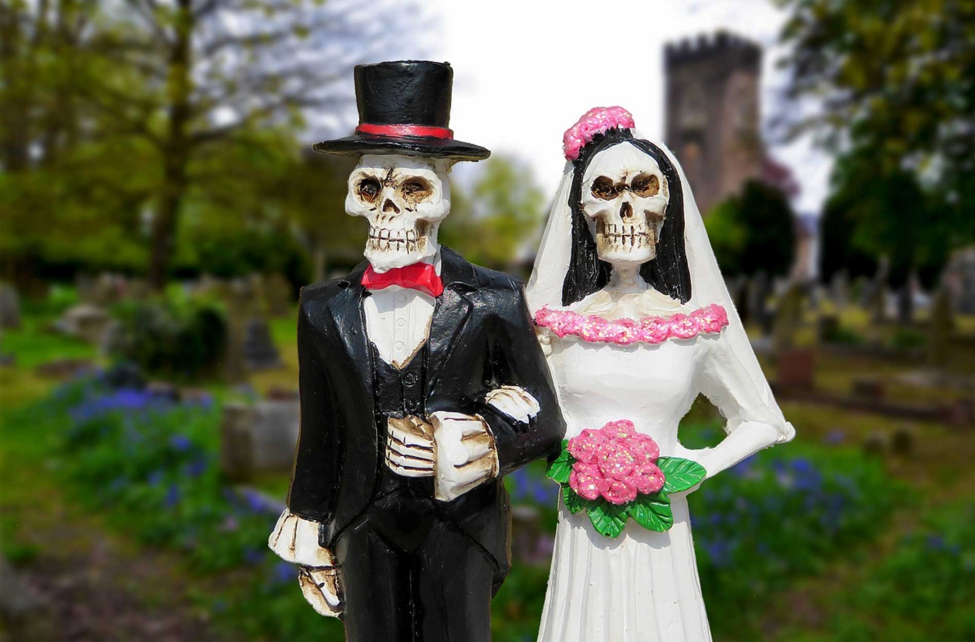 Dejt i helgen? Här är 13 Halloween-aktiviteter som garanterar hångel