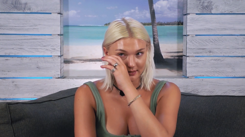 evelina nova love island