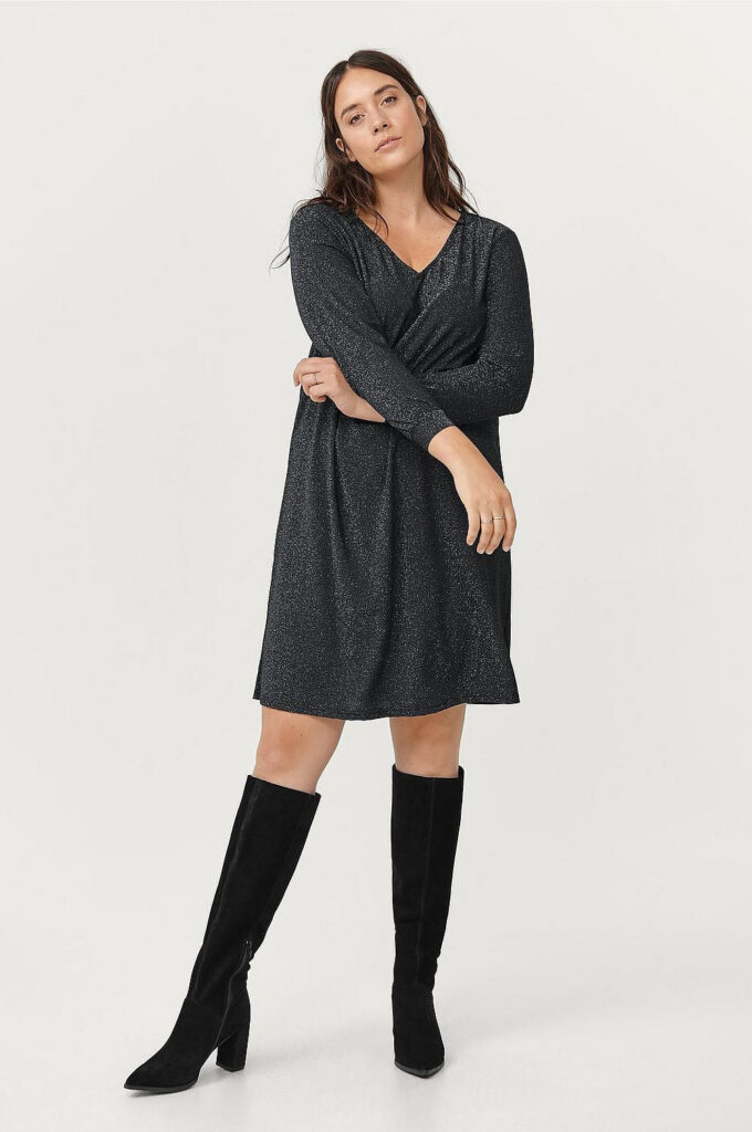 Kort klänning plus size från Ellos plus size