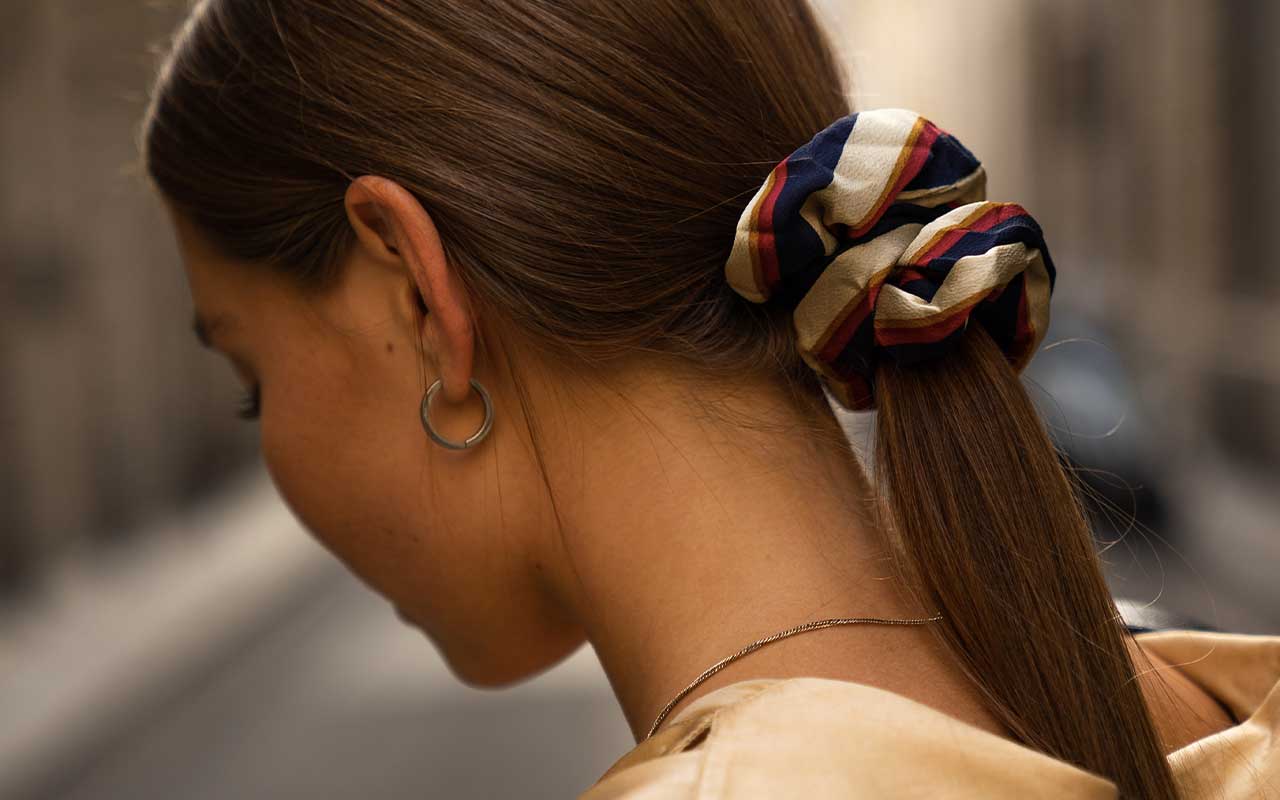 8 vanliga misstag du gör när du plattar håret (du är definitivt skyldig till flera!)