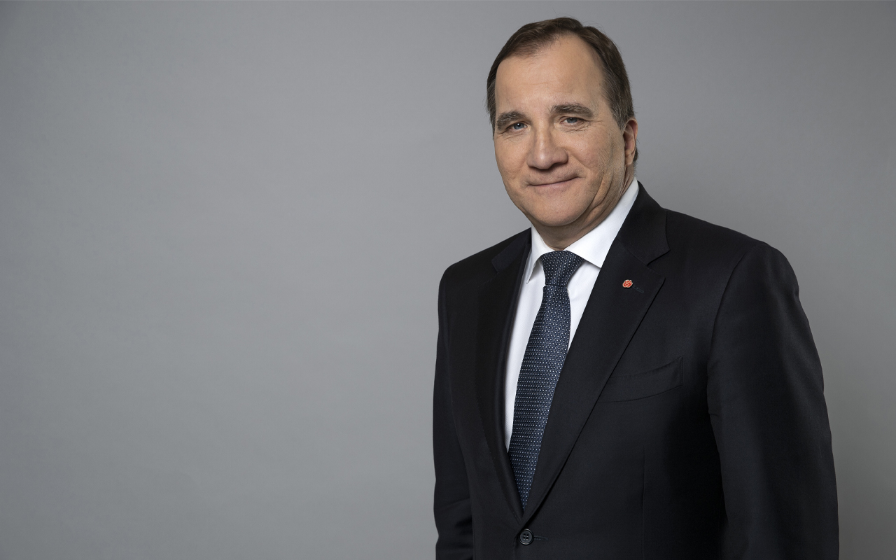 Vi sänder live med statsminister Stefan Löfven i kampen mot corona – se frågestunden här