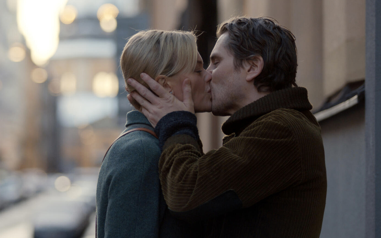 Krönika: ”Ge mig vad som helst – förutom tv-serier om lyckade parförhållanden”