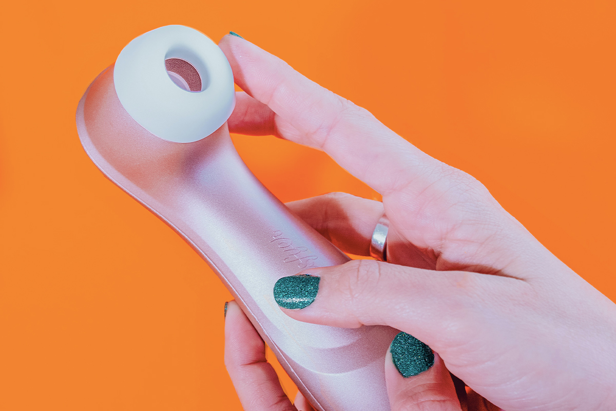 Varför curlar vi män i sängen?