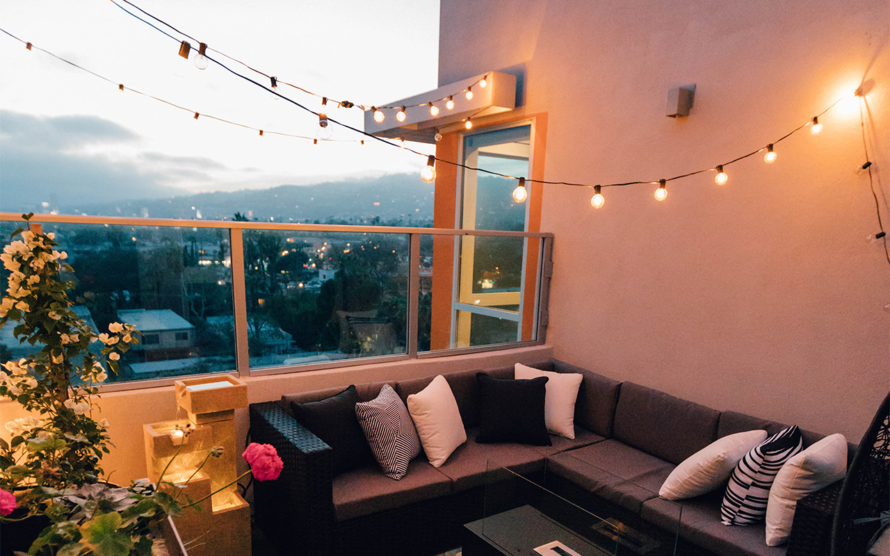 13 balkongbord till din sommarbalkong