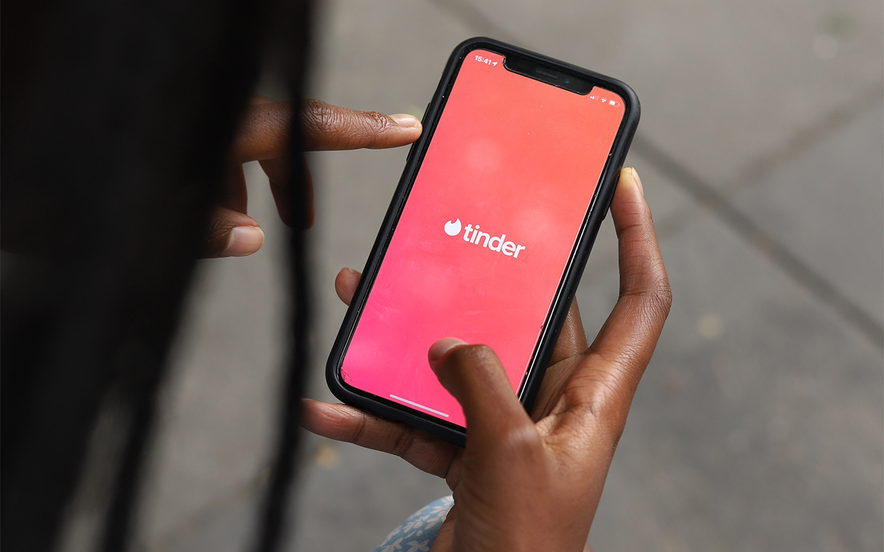 ”Tinder är ett hav av möjligheter och uteblivna avslut”
