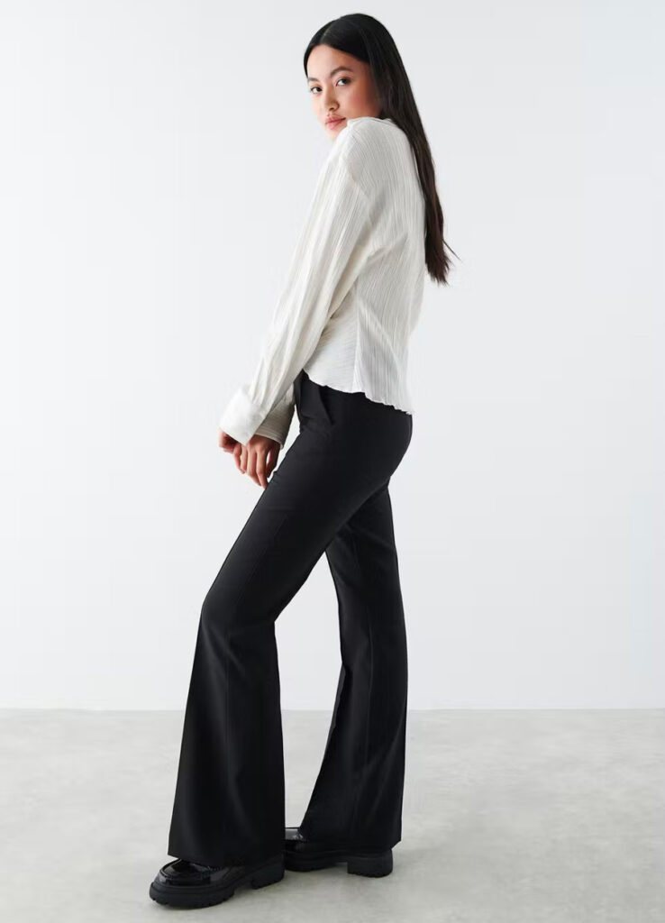 Kostymbyxor for dam svarta