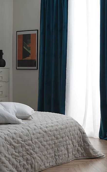 morklaggningsgardiner sammet