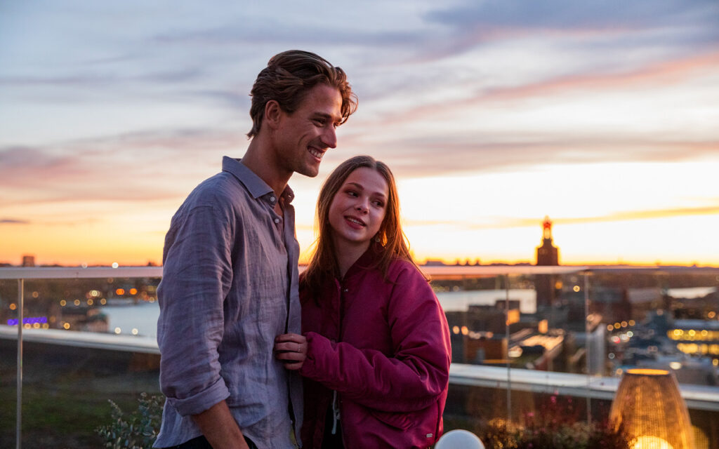 En helt vanlig familj trailer