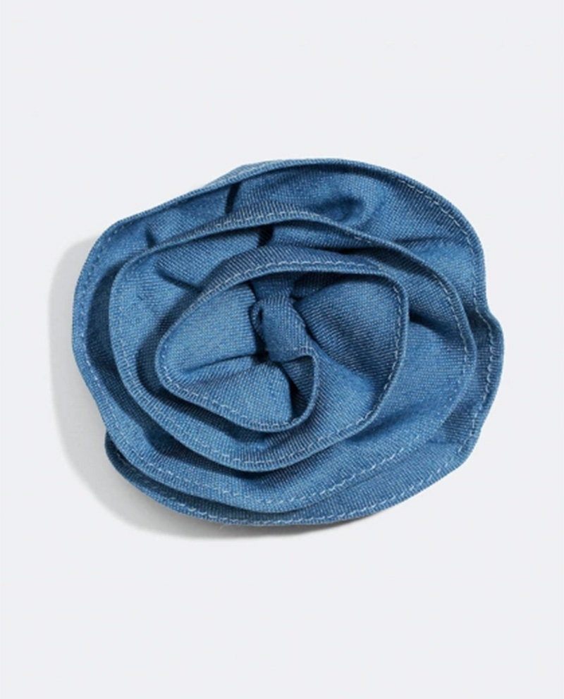 håraccessoarer blommig denim