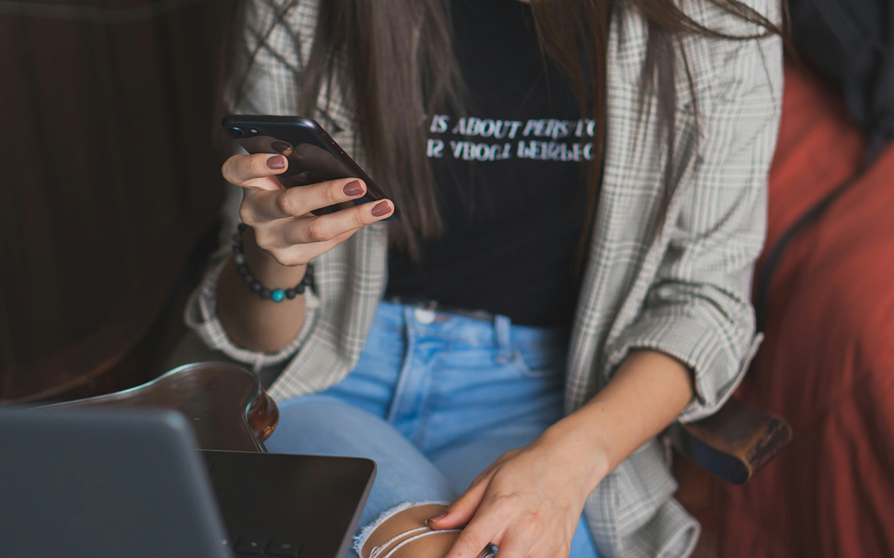 Tiktok förbjuder skönhetsfilter för unga