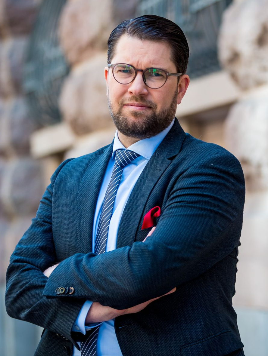 M säger ja till SD-regering
